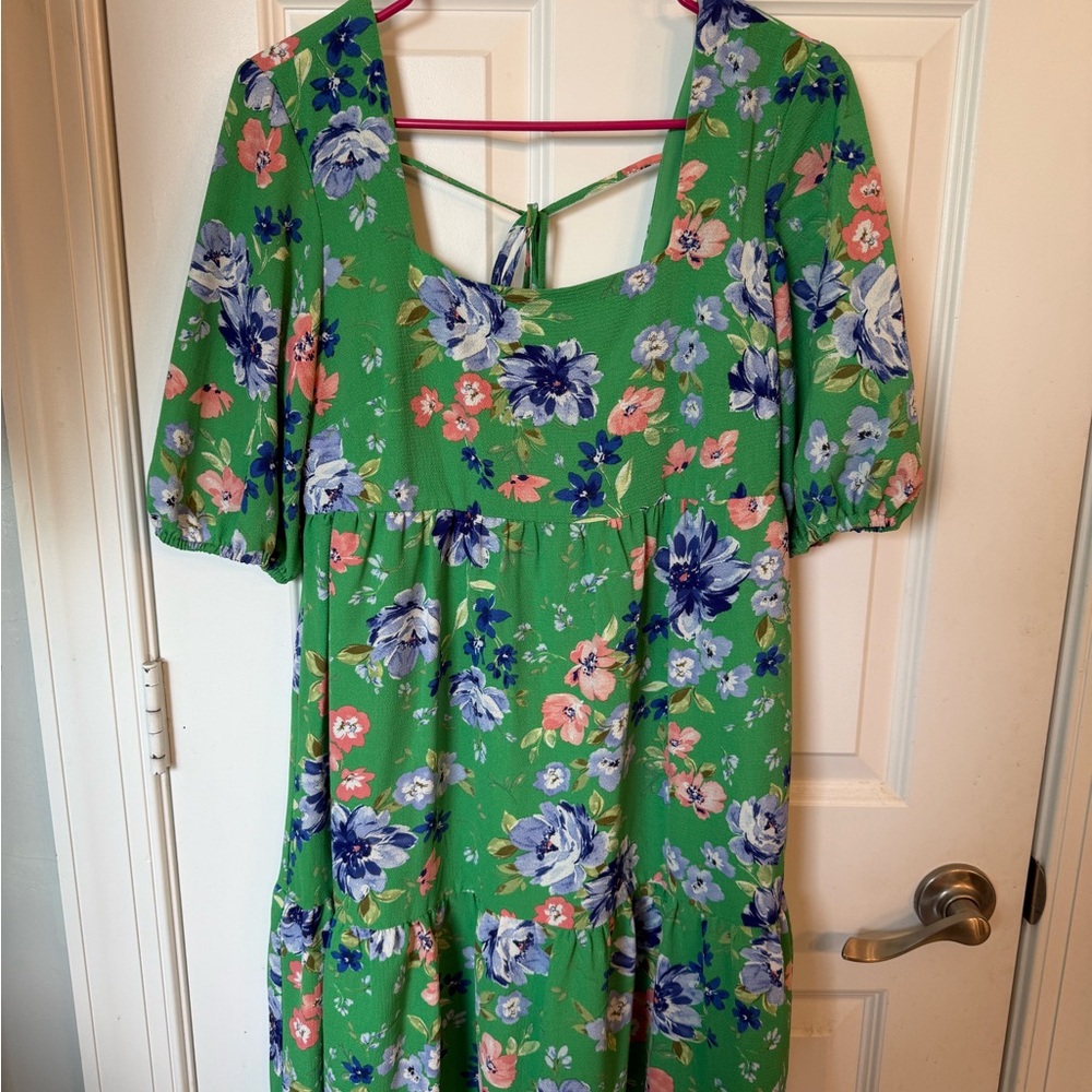 BCBG Vibrant Green Top